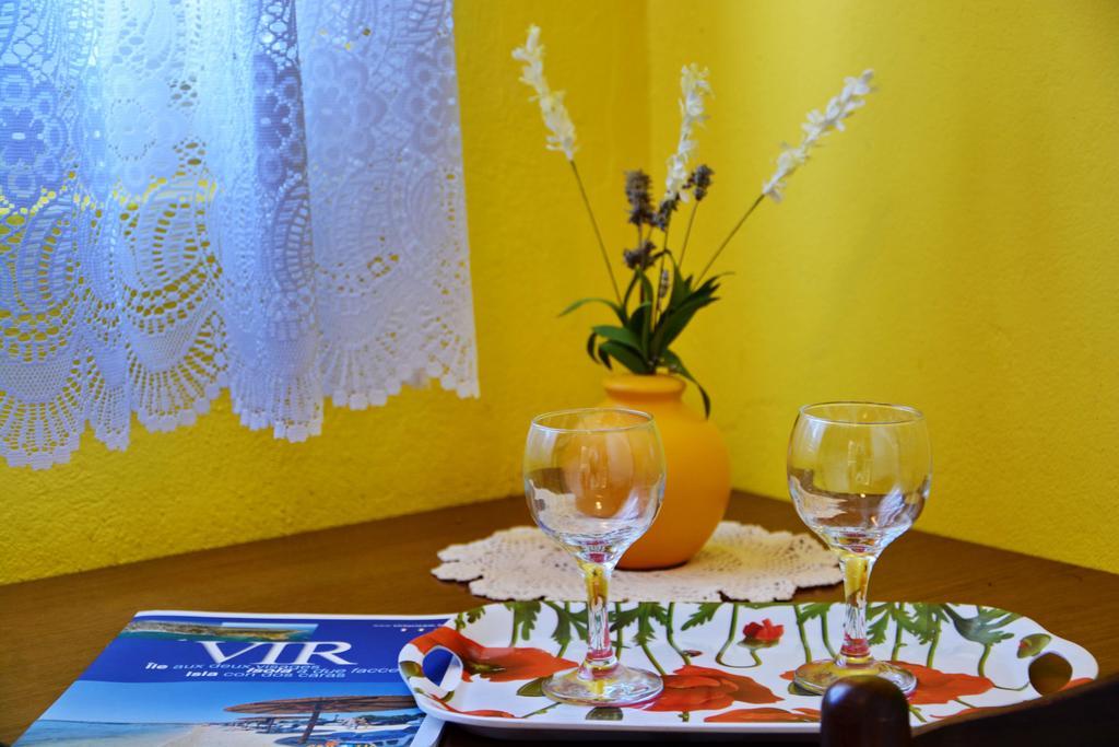 Apartments Sandra Вир Экстерьер фото