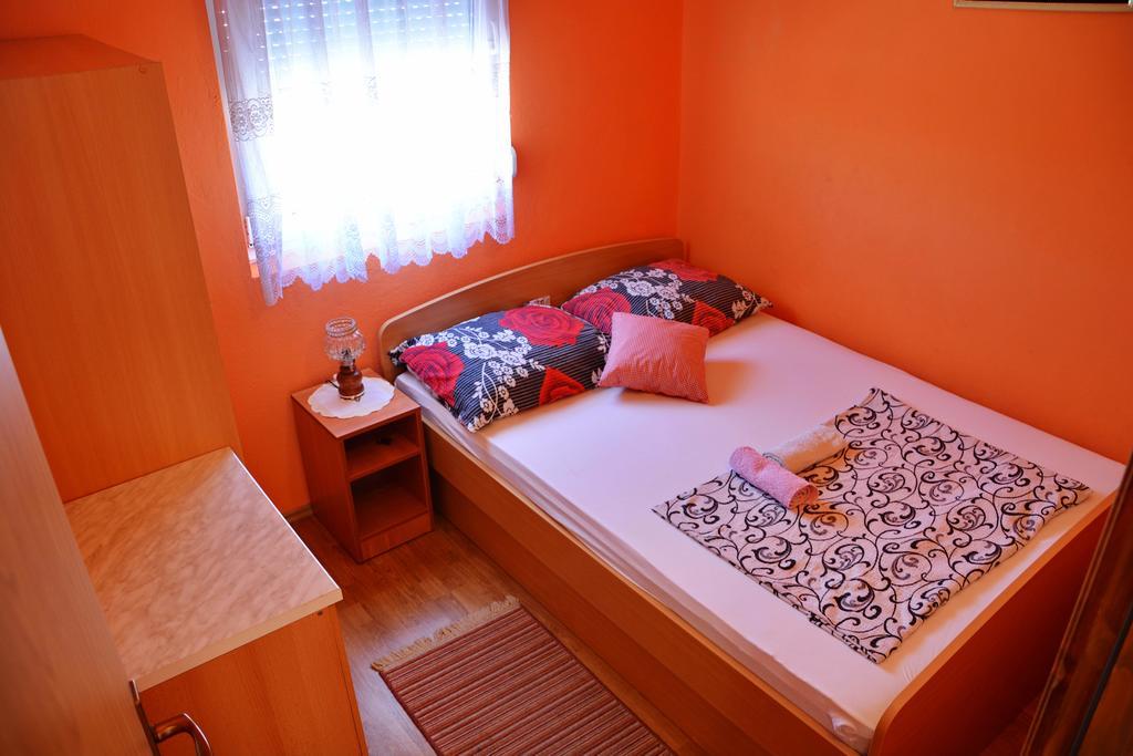 Apartments Sandra Вир Экстерьер фото