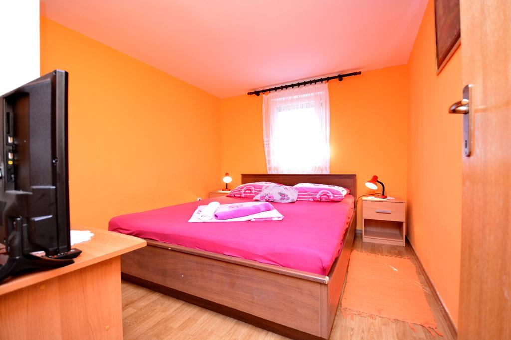 Apartments Sandra Вир Экстерьер фото